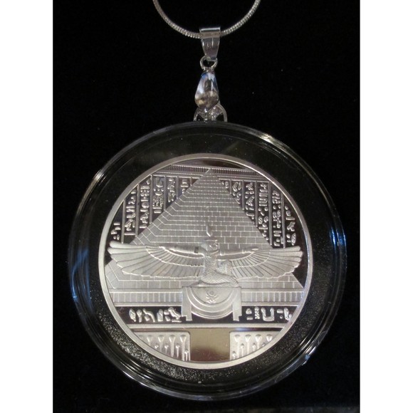 Ancient Egyptian Cleopatra COIN/PENDANT (Air Tight Capsule) silver necklace - Picture 6 of 8